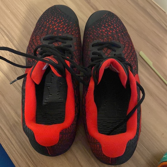 Nike Kobe Mamba Instinct Low Basketball Shoes 852473-016 University Red - Picture 7 of 8